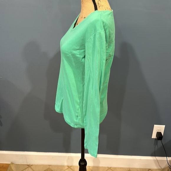 Eddie Bauer long sleeve size medium women’s - Picture 4 of 7